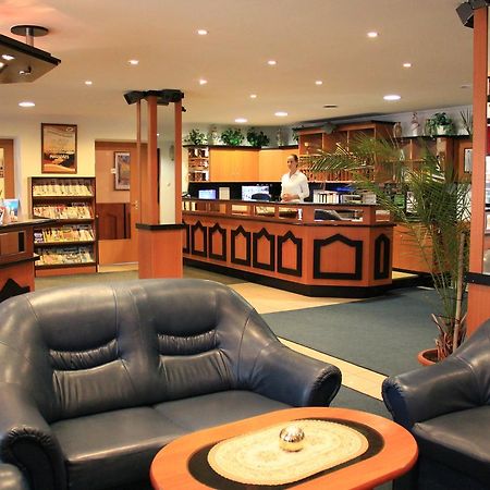Hotel Ozd Экстерьер фото